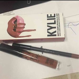 Last one!! Kylie Jenner (Ginger) Lip Kit Sold Out!