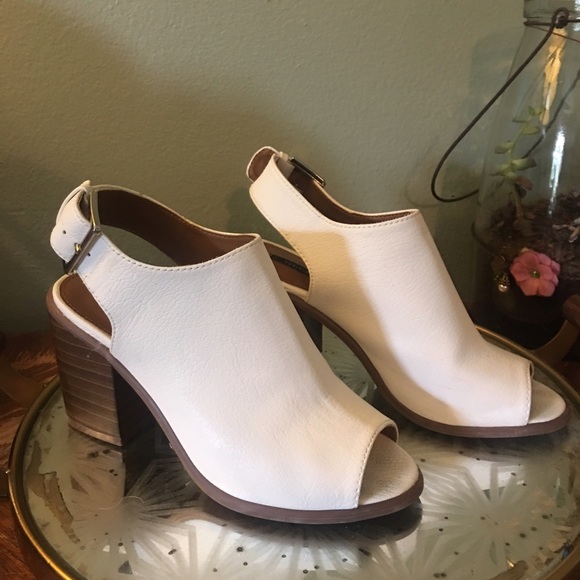 White sling back heels Forever 21