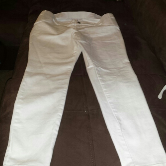 Maternity jeggings