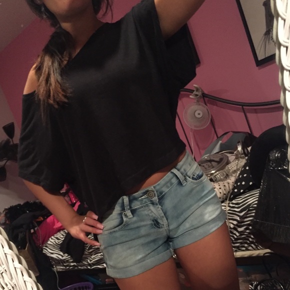☀️VS PINK Off Shoulder Crop Tops [ New w&w/o Tag ] - Picture 4 of 4