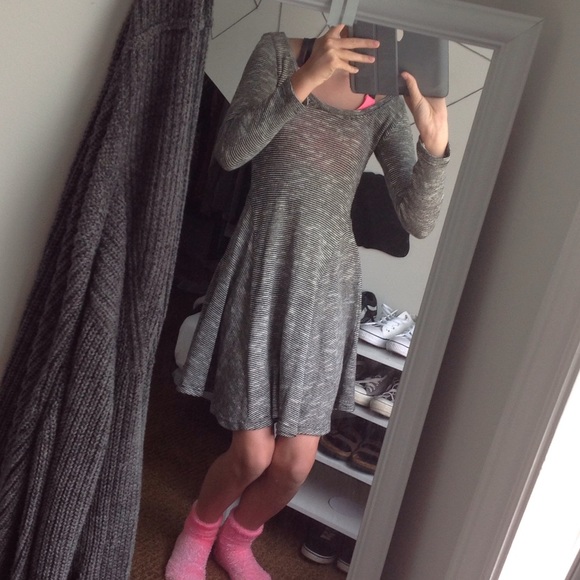 American Eagle black and white dress