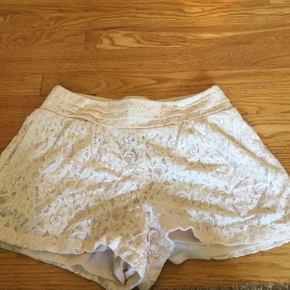 Lace shorts