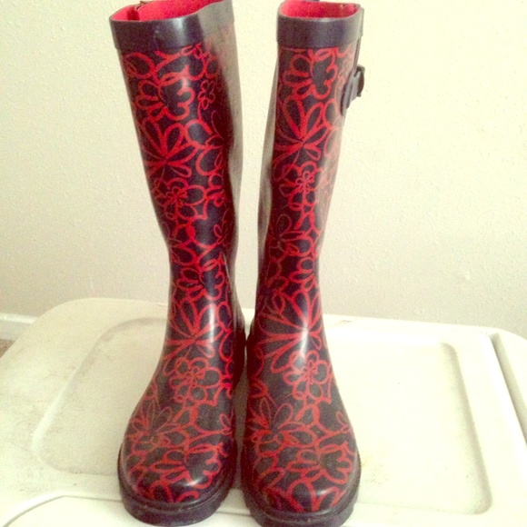 Charming Charlie's Rainboots - Picture 1 of 3