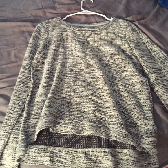 Grey Abercrombie & Fitch sweater
