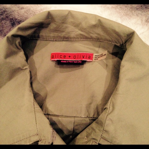 Alice + Olivia green button up military jacket - Picture 4 of 4
