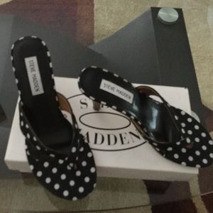 Steve Madden heel/sandel