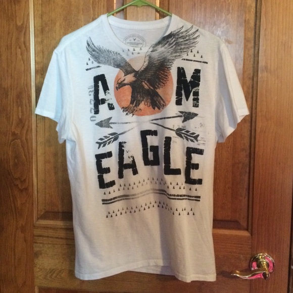 American Eagle T-shirt - Picture 1 of 1