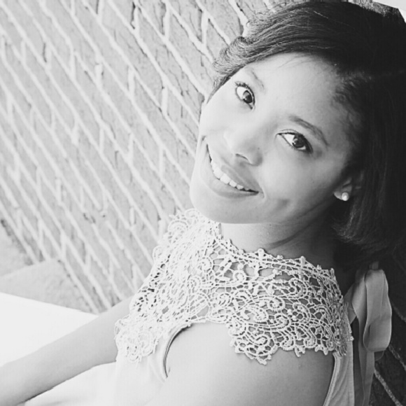 Meet your Posher, Victoria - Picture 1 of 1