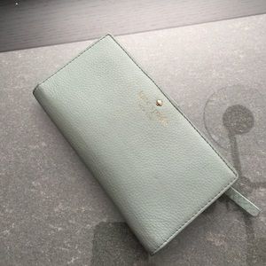 ✨⚡️FLASH SALE!! Kate Spade wallet