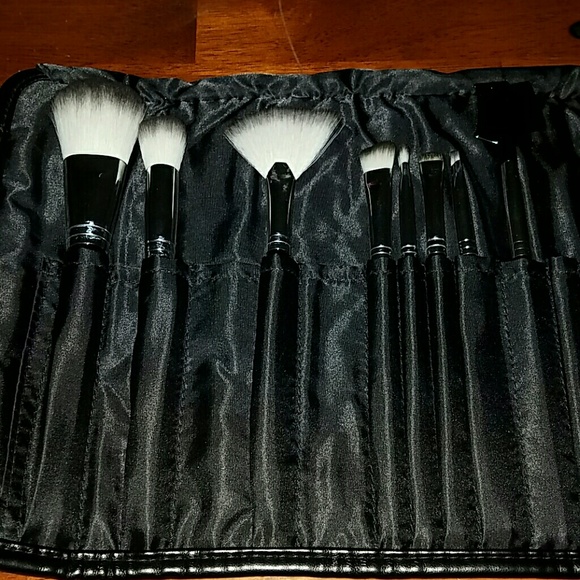 Makeup brush set