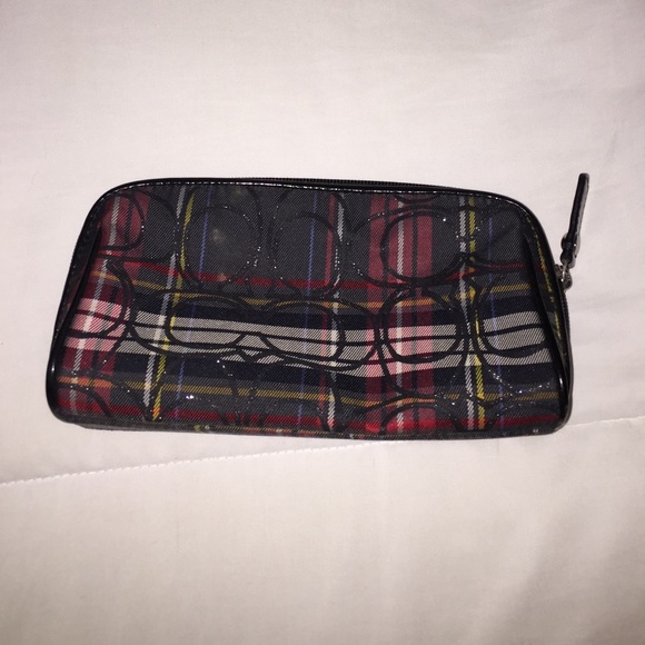 Coach pouch