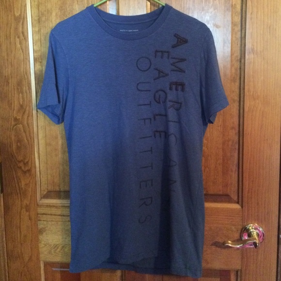 American Eagle T-shirt - Picture 1 of 1