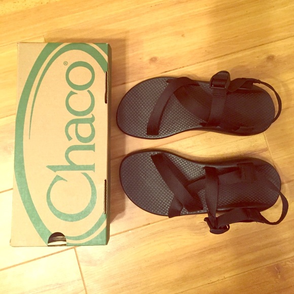 Brand new, never worn chacos