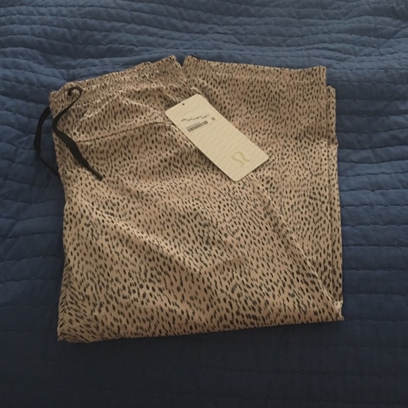 Size 4 step lively crop