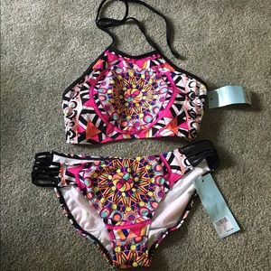 💖💜🌴 brand new high neck swim suit