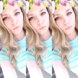 Meet your Posher, Kara