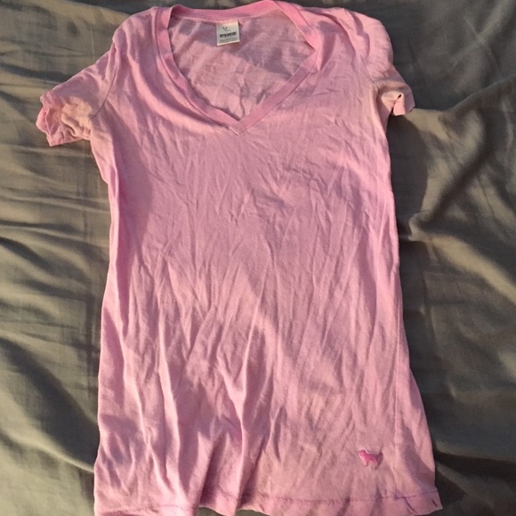 VS pink v neck