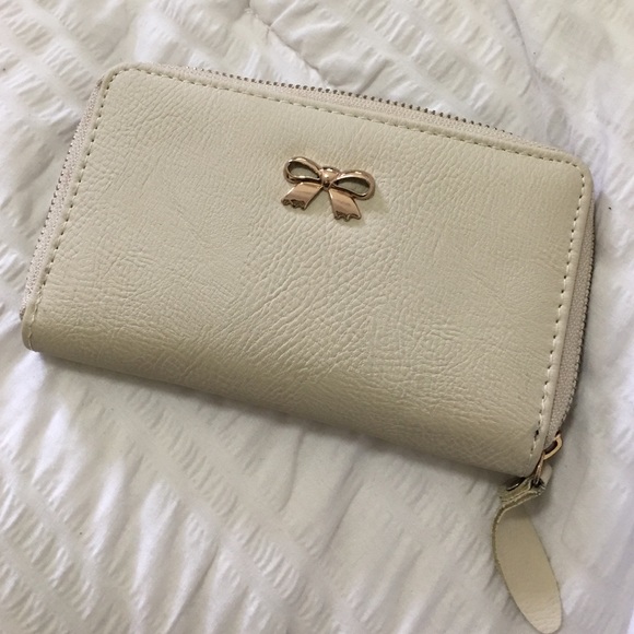 ❌SOLD❌ Charlotte Russe wallet