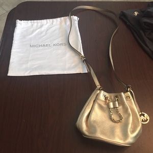 Michael kors cross body bag