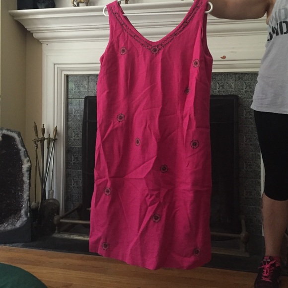 Dress - Picture 1 of 2