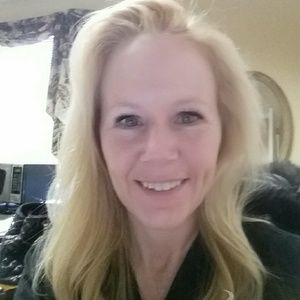 Meet your Posher, Marnie