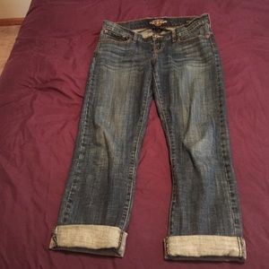 Lucky brand Jean capris - great condition