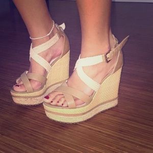 Aldo- braided wedges