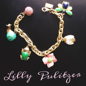 SALE🎉 Lilly charm bracelet 🌸