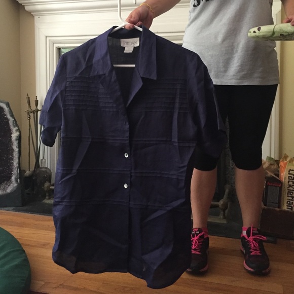 Light weight purple top