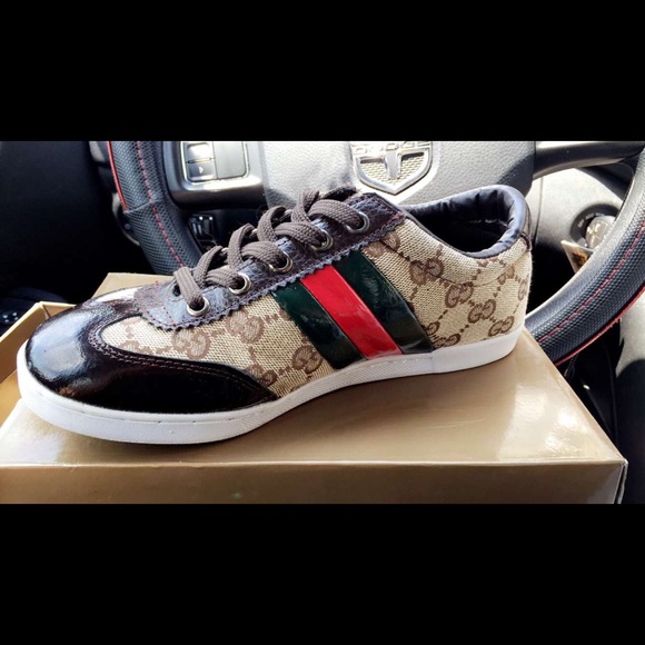 Authentic Gucci Shoes! Box Included ❤️