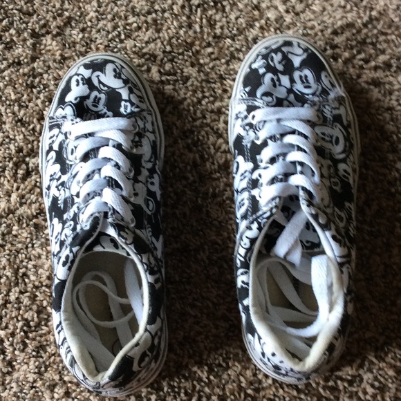 Micky mouse shoes
