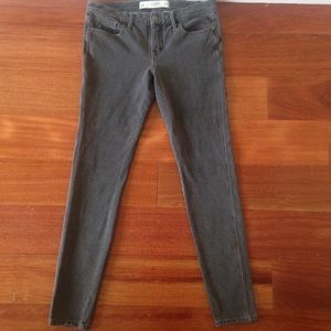 NWOT Sz 4 27W Abercrombie & Fitch Ankle Jeggings