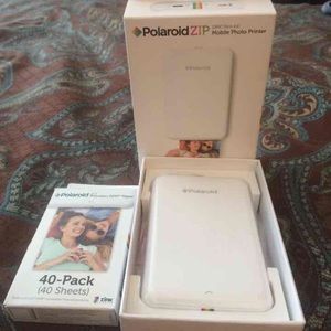 NEW Polaroid Zip