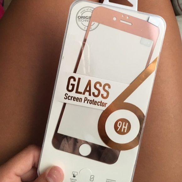 iPhone 6/6S glass screen protectors - Picture 1 of 3
