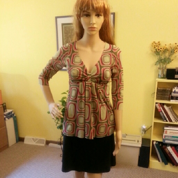 Sweet Pea Sage Green & Pink top size M