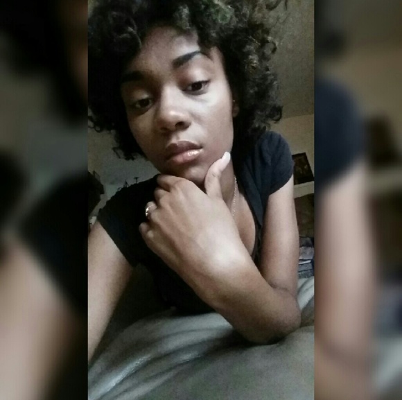 Meet your Posher, Jakiyra