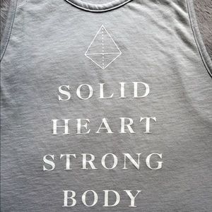 Old navy sport go dry performance muscle tank