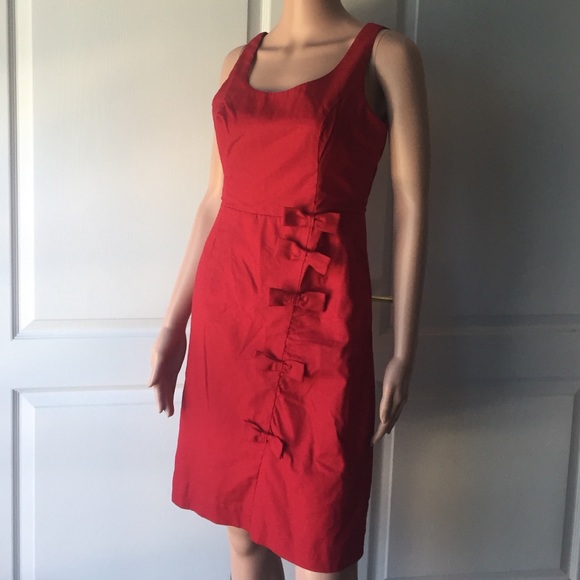 Stunning red moulinette soeurs anthro dress
