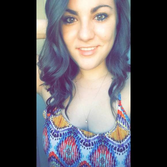 Meet your Posher, Tiffany