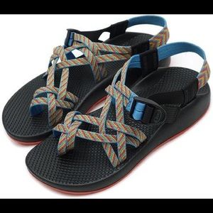 Fiesta Chacos