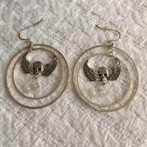 Skull with wings earrings