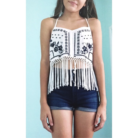 Fringe crop top💙