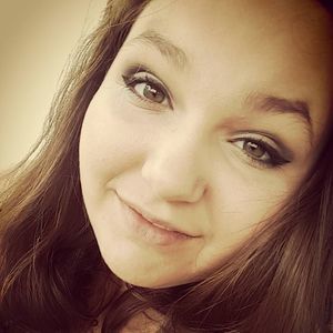 Meet your Posher, Helen