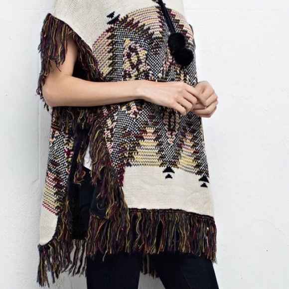 Sweater Poncho Top- IVORY - Picture 4 of 4