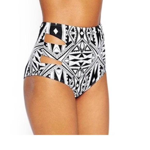 Black and white high waisted bottoms