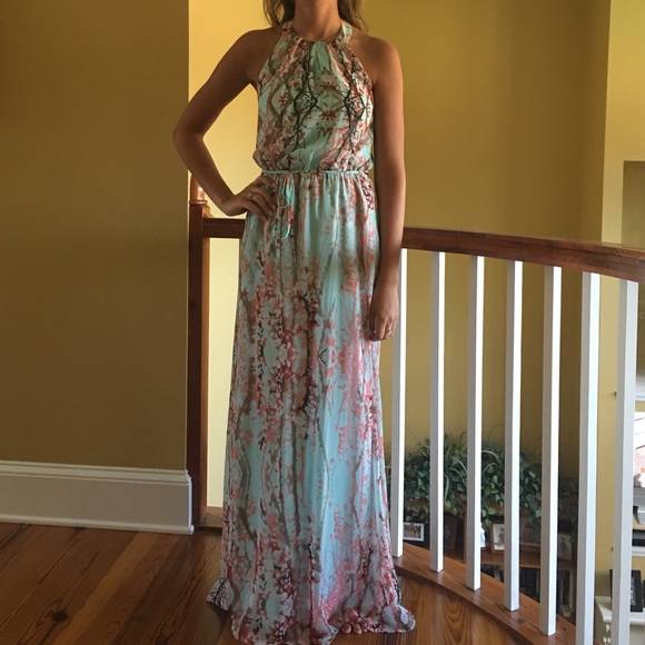 Jessica Simpson Dresses & Skirts - Jessica Simpson maxi. Size xs