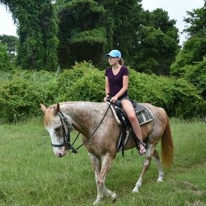 Meet your Posher, Rachel