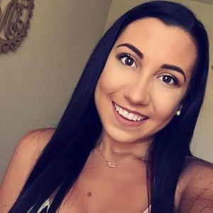 Meet your Posher, Francina