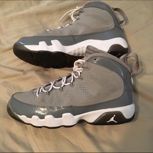 Jordan Cool Grey Retro 9