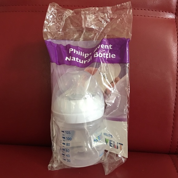 New Phillips Avent Natural Bottle